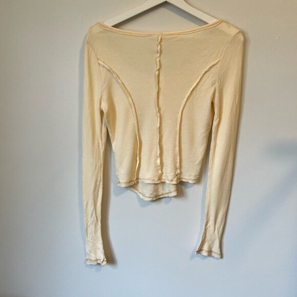 Urban Outfitters Cream Henley Top - NWT! - Picture 4 of 9